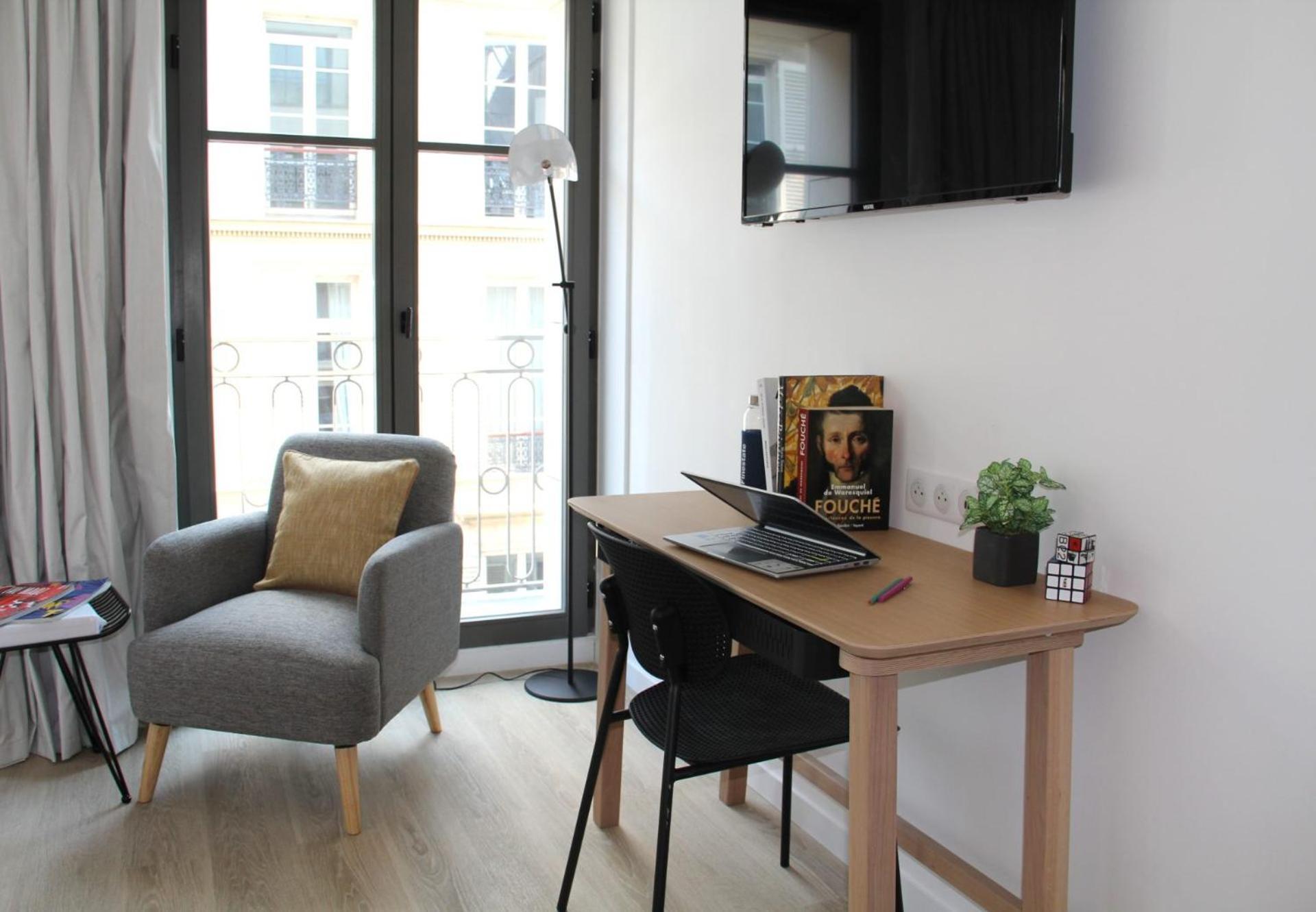 Apartment with Balcony